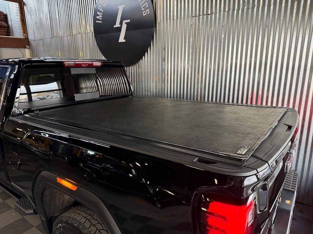 GMC Sierra 3500HD Denali Crew Cab 4WD 2025