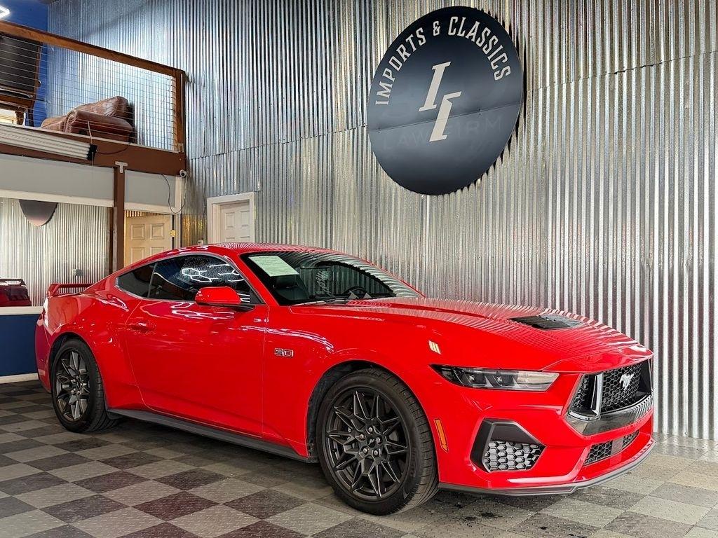 Ford Mustang GT Premium Coupe 2025