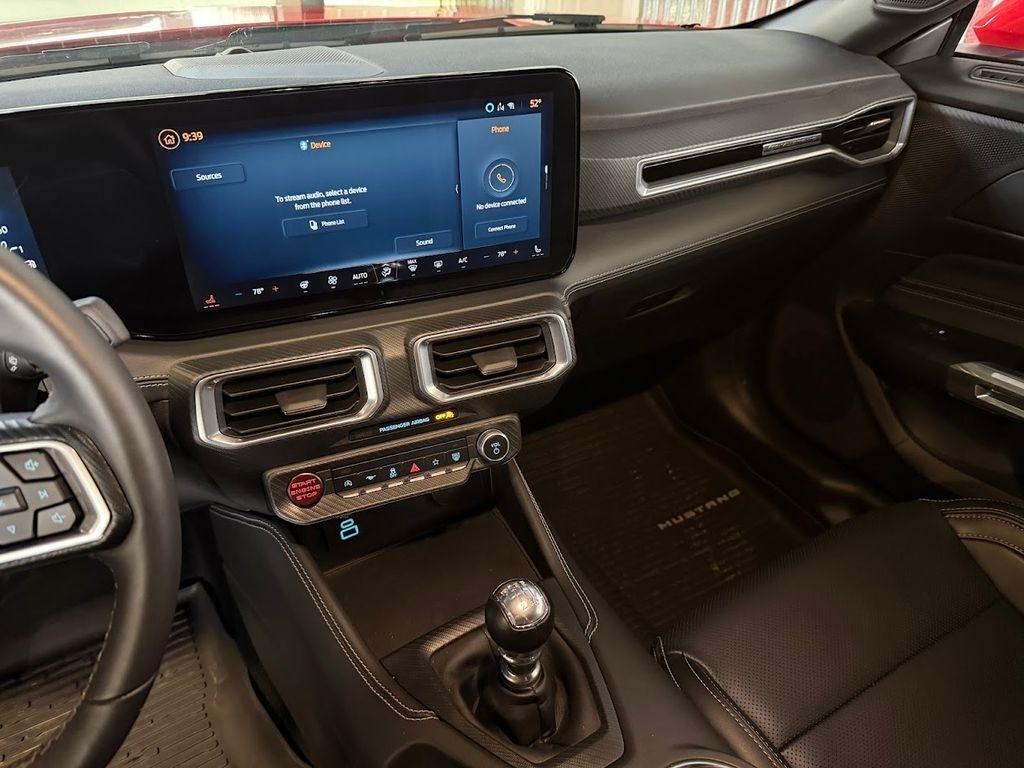 Ford Mustang GT Premium Coupe 2025