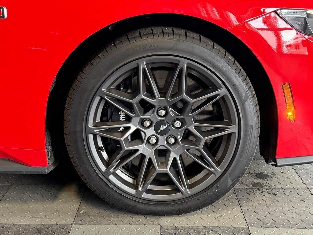 Ford Mustang GT Premium Coupe 2025