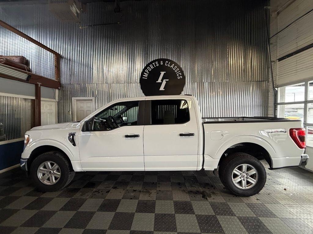 Ford F-150 XLT SuperCrew Short Bed 4WD 2022