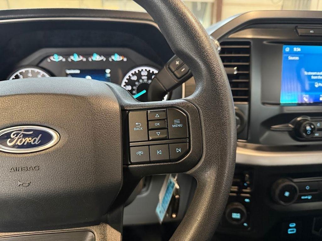 Ford F-150 XLT SuperCrew Short Bed 4WD 2022