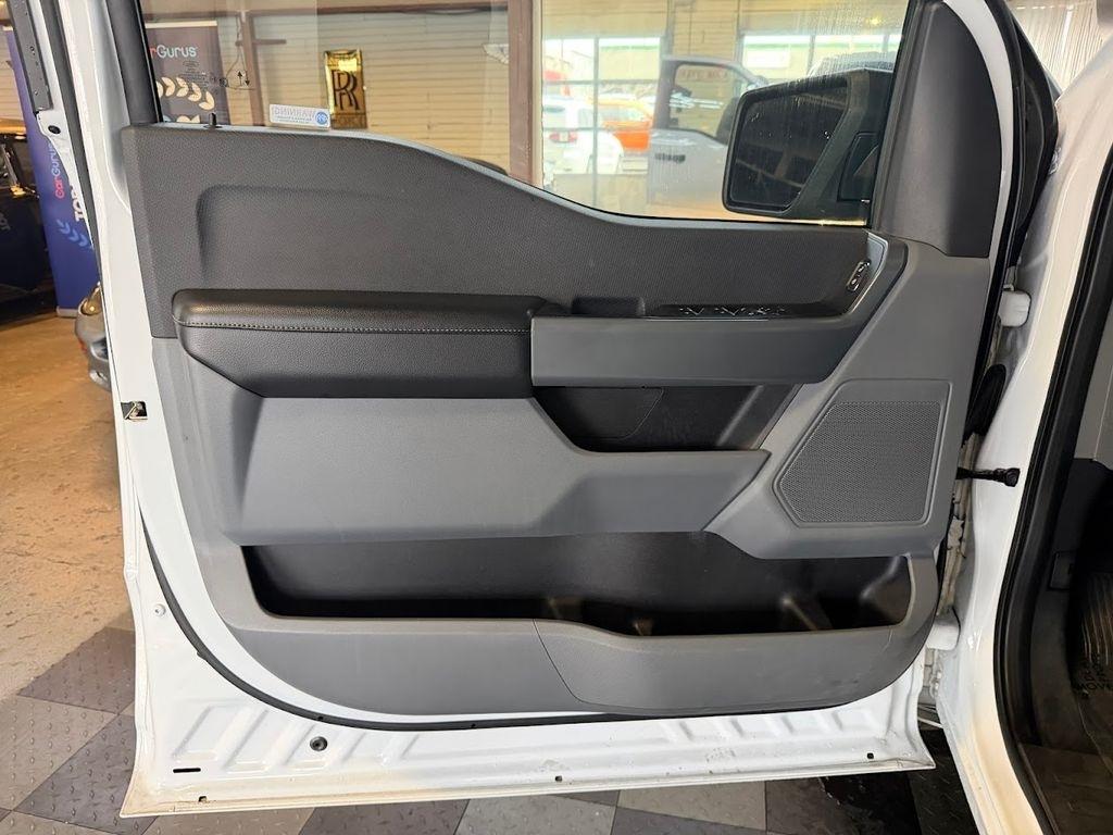 Ford F-150 XLT SuperCrew Short Bed 4WD 2022