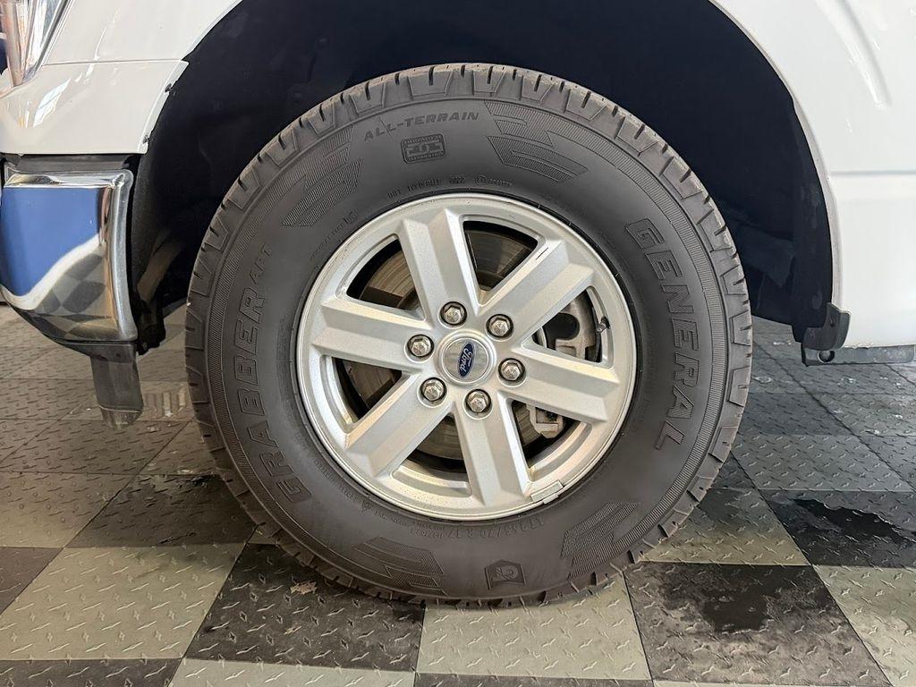 Ford F-150 XLT SuperCrew Short Bed 4WD 2022