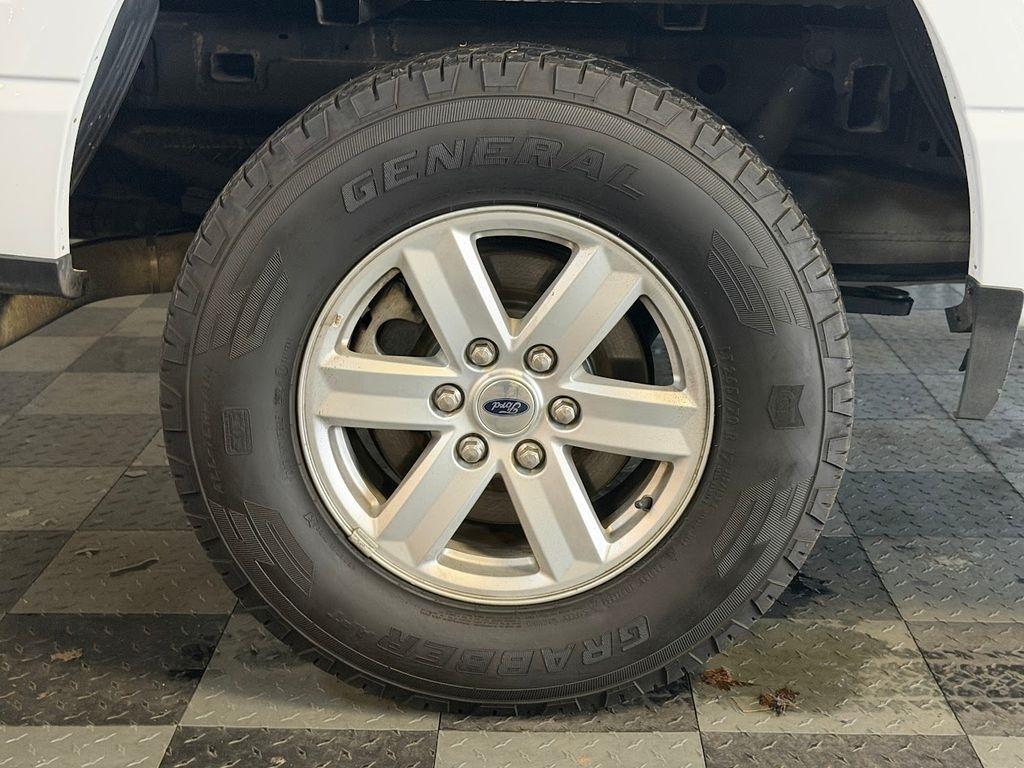 Ford F-150 XLT SuperCrew Short Bed 4WD 2022