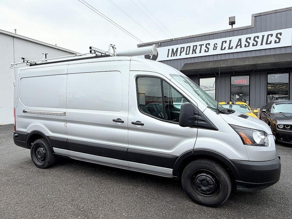 Ford Transit 250 Van Med. Roof w/Sliding Pass. 148-in. WB 2019