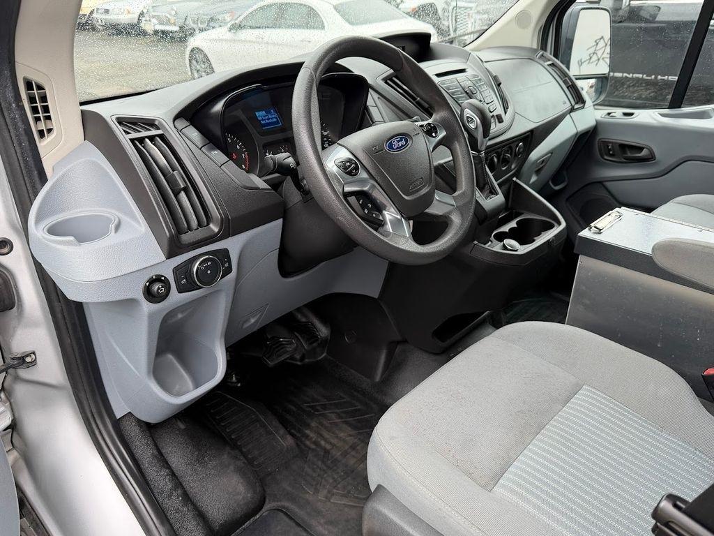 Ford Transit 250 Van Med. Roof w/Sliding Pass. 148-in. WB 2019