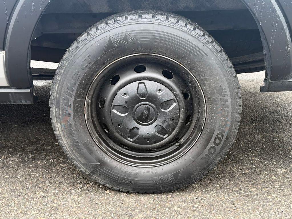 Ford Transit 250 Van Med. Roof w/Sliding Pass. 148-in. WB 2019