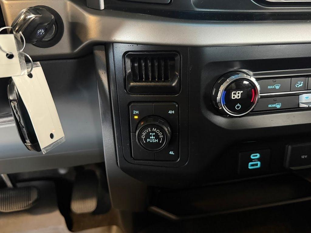 Ford F-150 XLT SuperCrew Short Box 4WD 2021