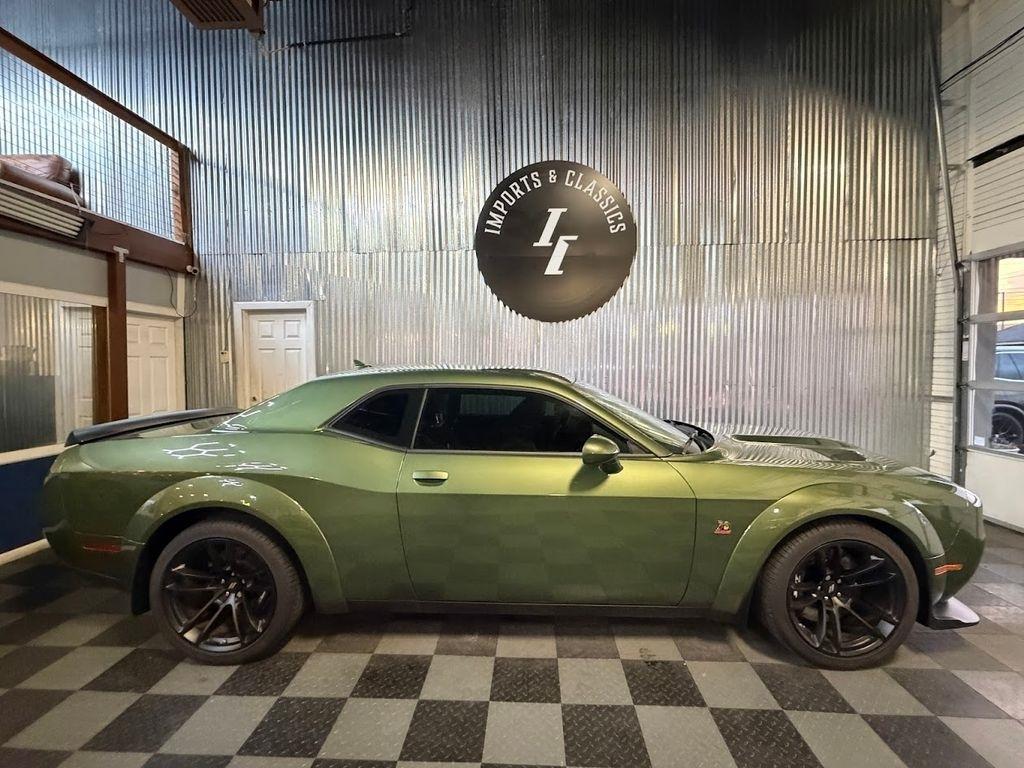 Dodge Challenger R/T Scat Pack Widebody RWD 2023