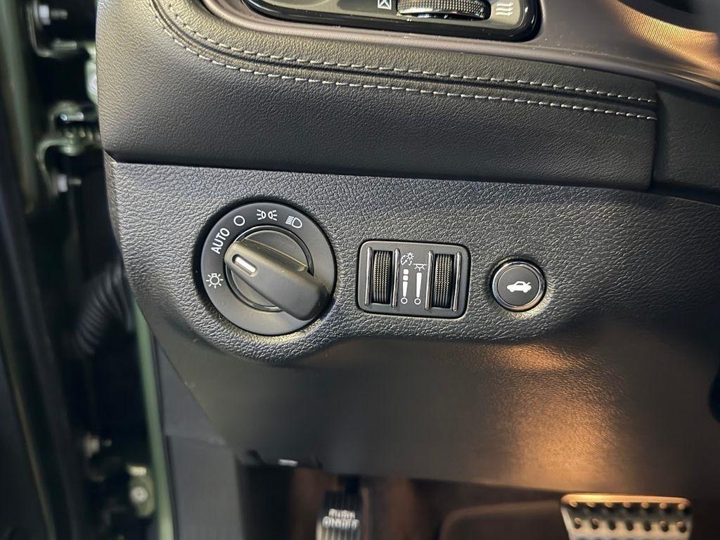 Dodge Challenger R/T Scat Pack Widebody RWD 2023