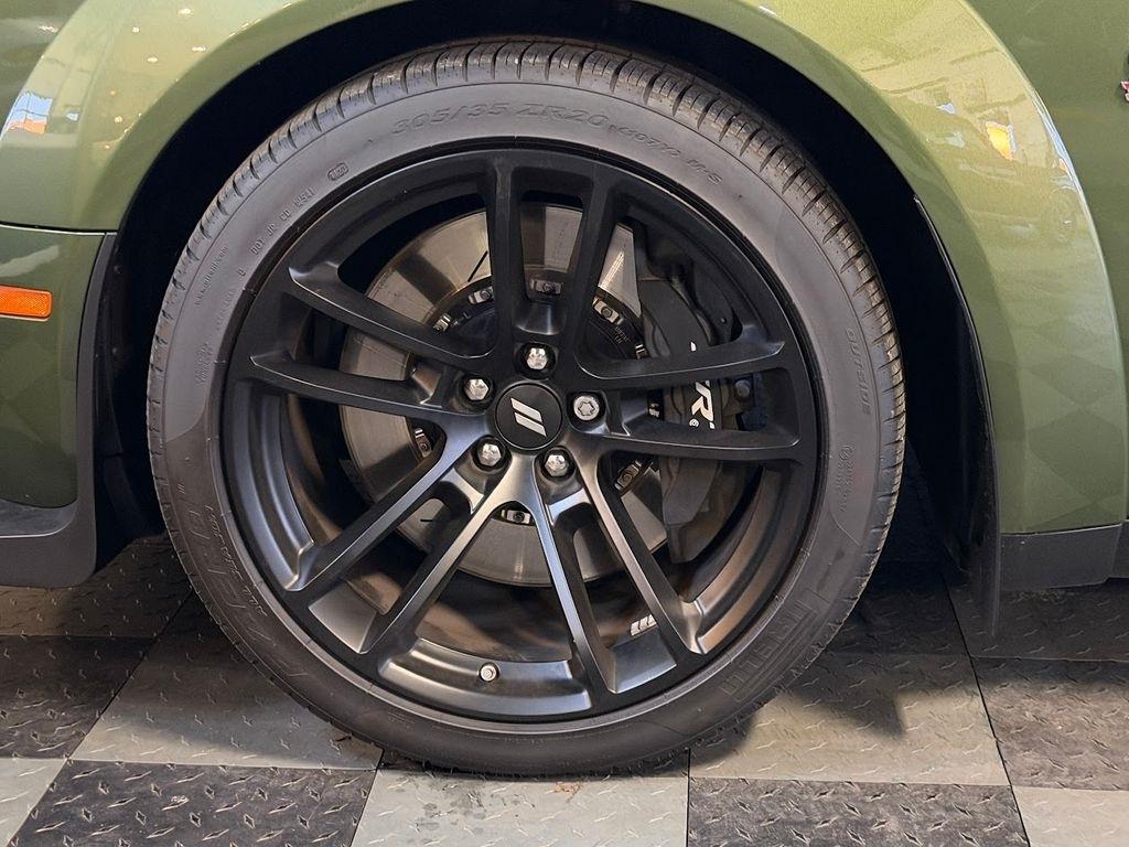Dodge Challenger R/T Scat Pack Widebody RWD 2023