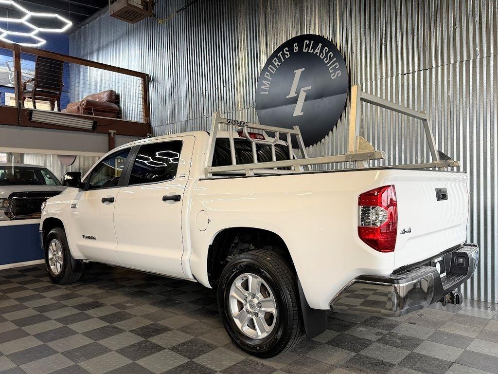 Toyota Tundra SR5 5.7L V8 CrewMax 4WD 2020
