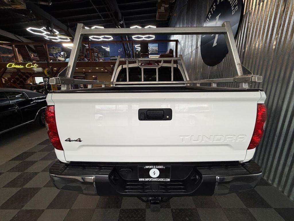 Toyota Tundra SR5 5.7L V8 CrewMax 4WD 2020
