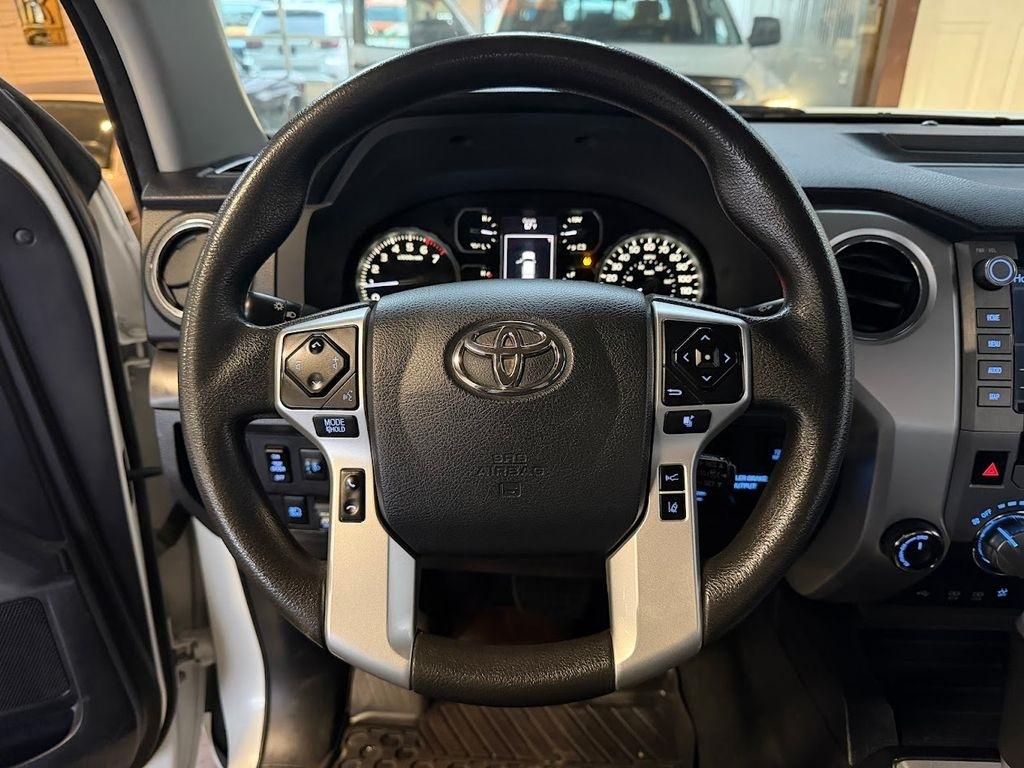 Toyota Tundra SR5 5.7L V8 CrewMax 4WD 2020