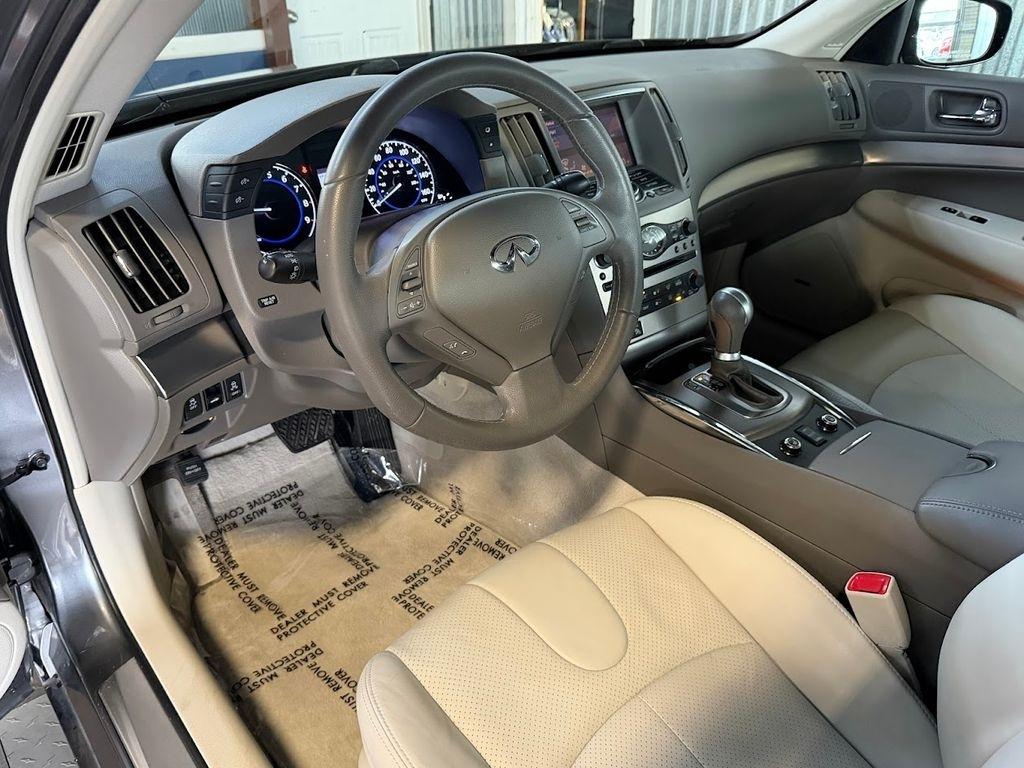 Infiniti G Sedan 37x AWD 2013