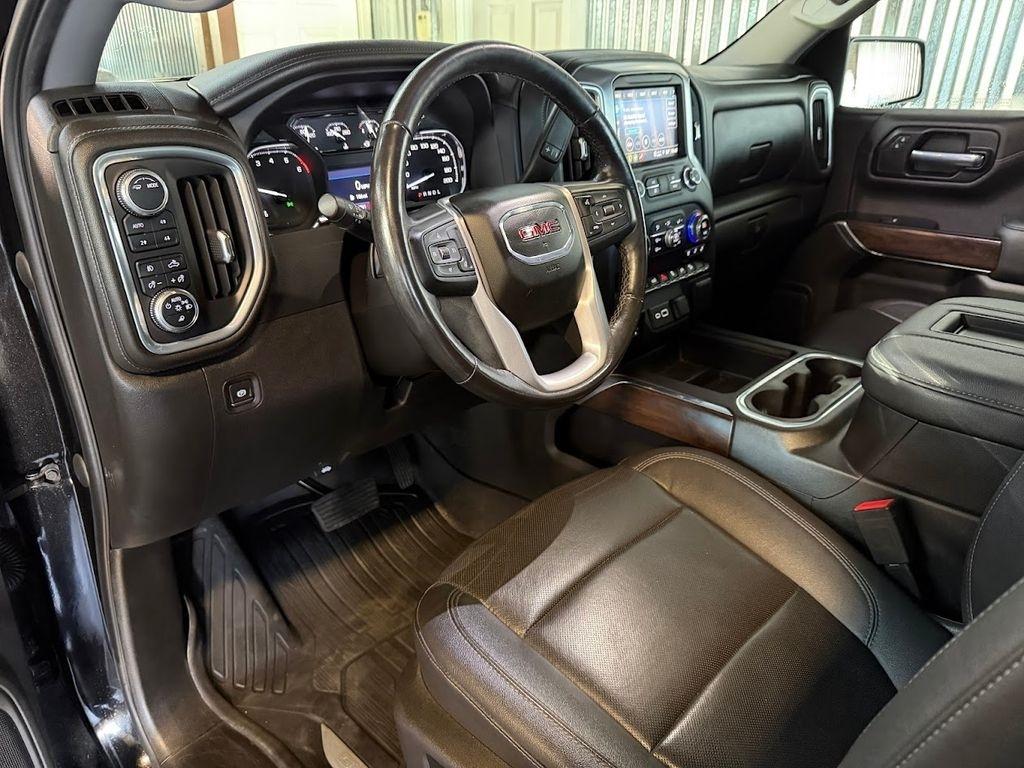 GMC Sierra 1500 Limited SLT Crew Cab Short Box 4WD 2022