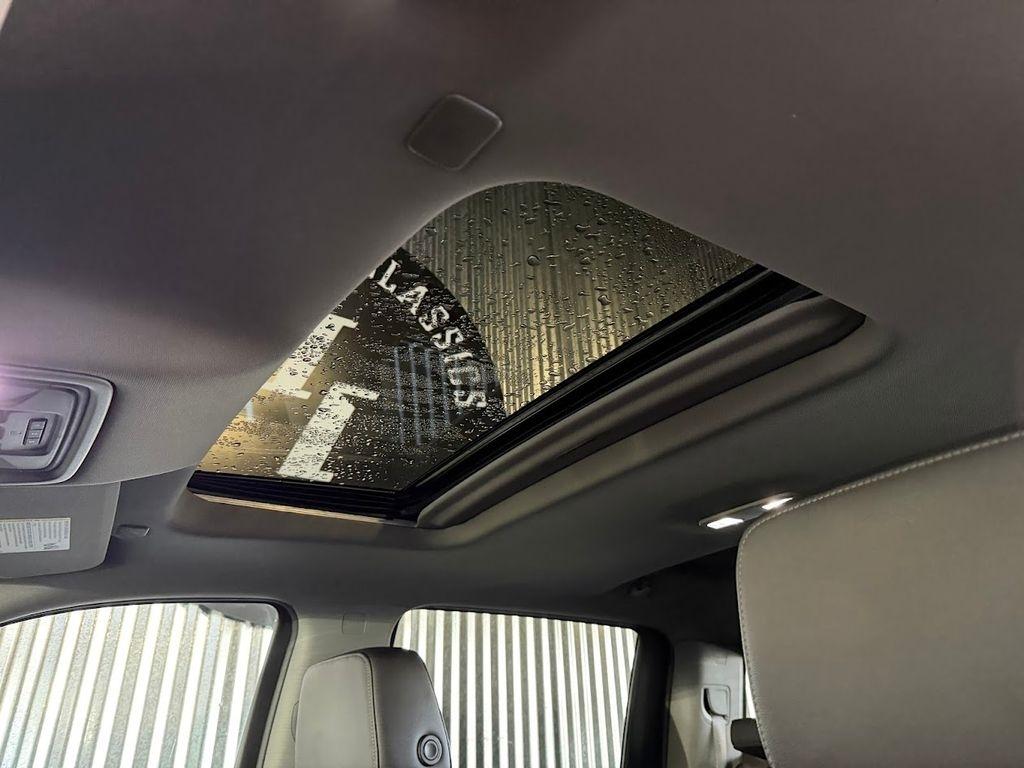 GMC Sierra 1500 Limited SLT Crew Cab Short Box 4WD 2022