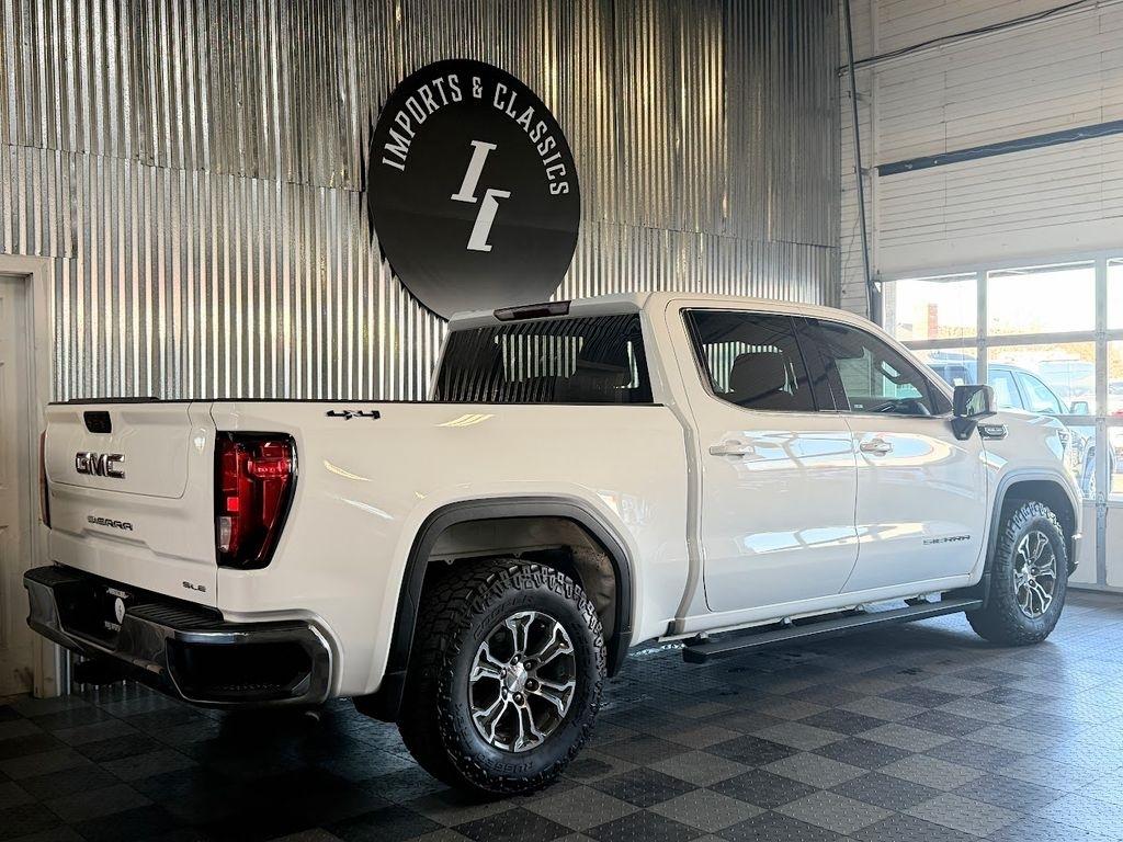 GMC Sierra 1500 SLE Crew Cab 4WD 2022