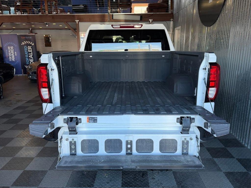 GMC Sierra 1500 SLE Crew Cab 4WD 2022