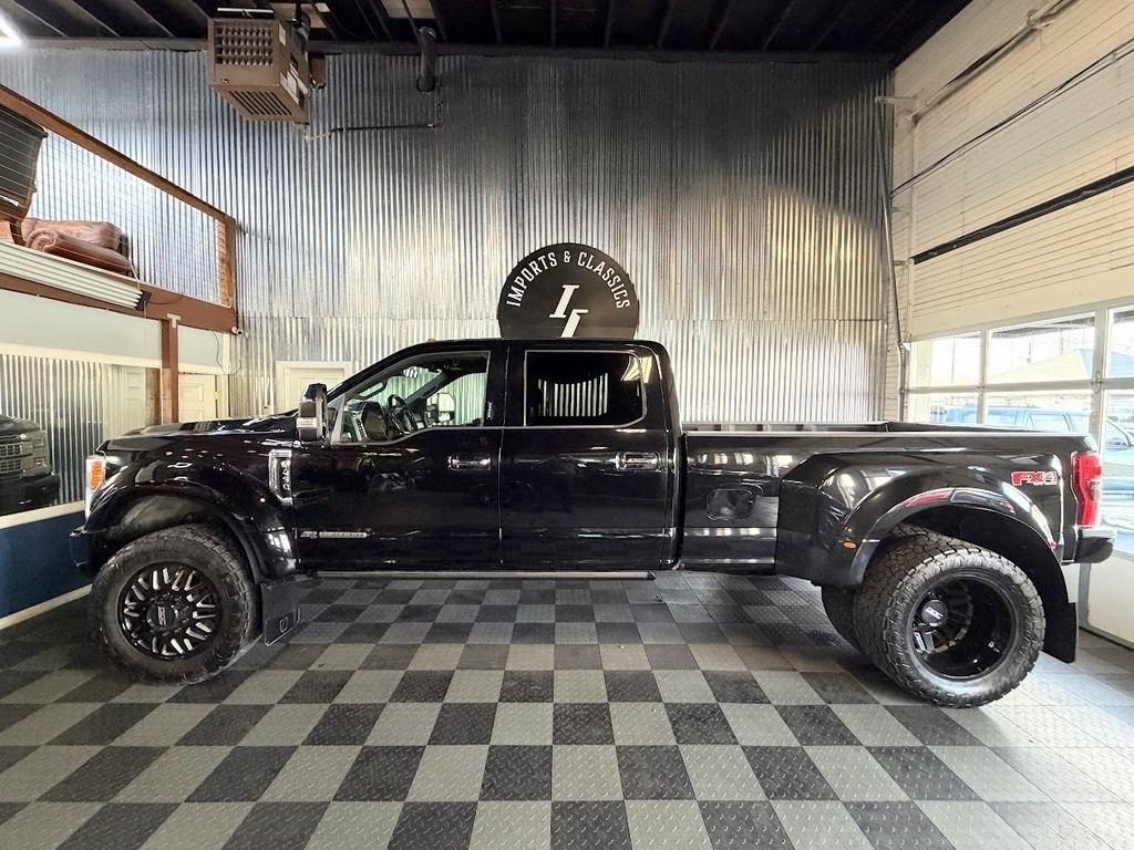 Ford F-450 SD Platinum Crew Cab DRW 4WD 2017