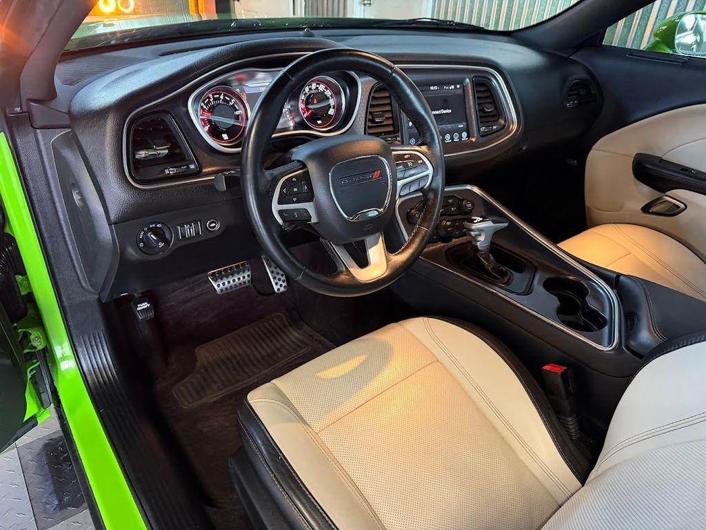 Dodge Challenger SXT 2017