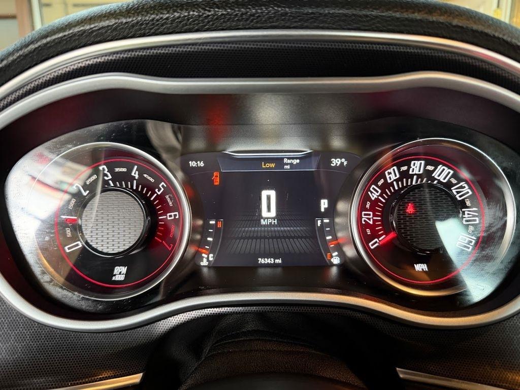 Dodge Challenger SXT 2017