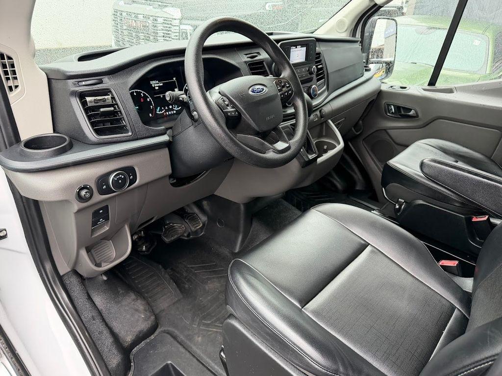 Ford Transit 250 Van High Roof w/Sliding Pass. 148-in. WB 2025