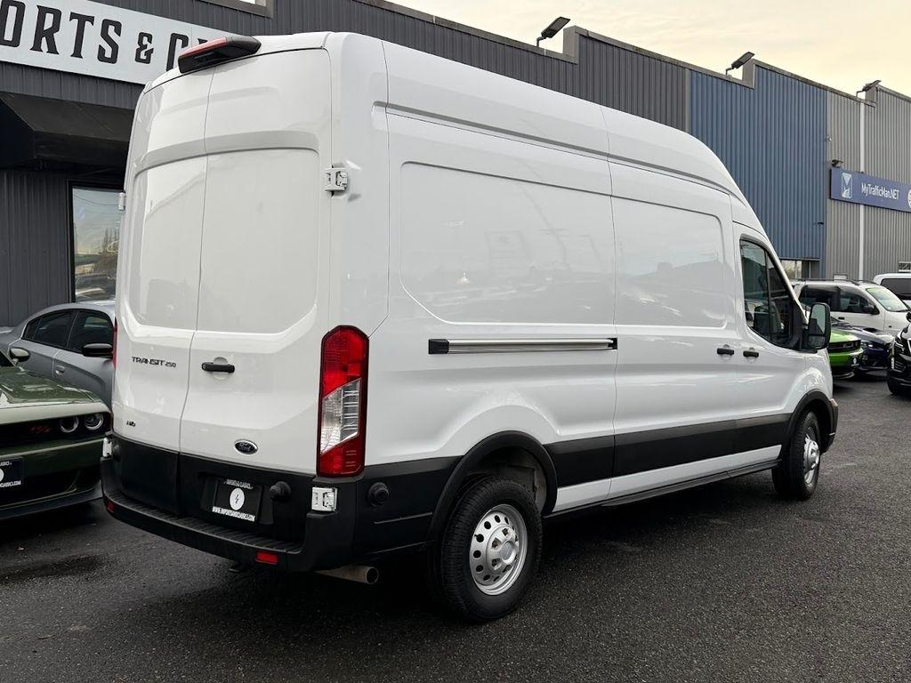 Ford Transit 250 Van High Roof w/Sliding Pass. 148-in. WB 2025