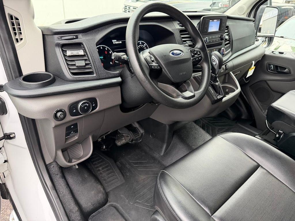 Ford Transit 250 Van High Roof w/Sliding Pass. 148-in. WB 2025