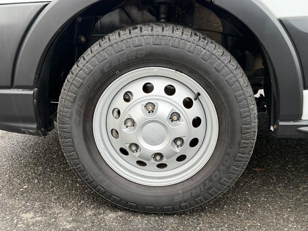 Ford Transit 250 Van High Roof w/Sliding Pass. 148-in. WB 2025