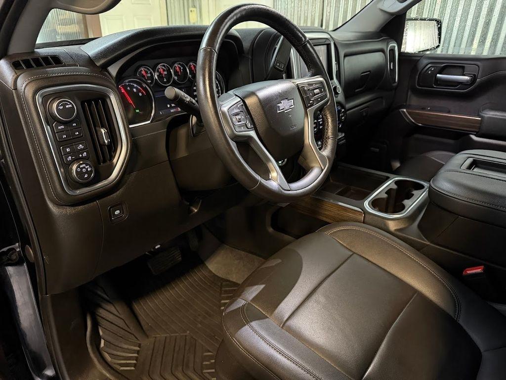 Chevrolet Silverado 1500 LT Trail Boss Crew Cab 4WD 2021