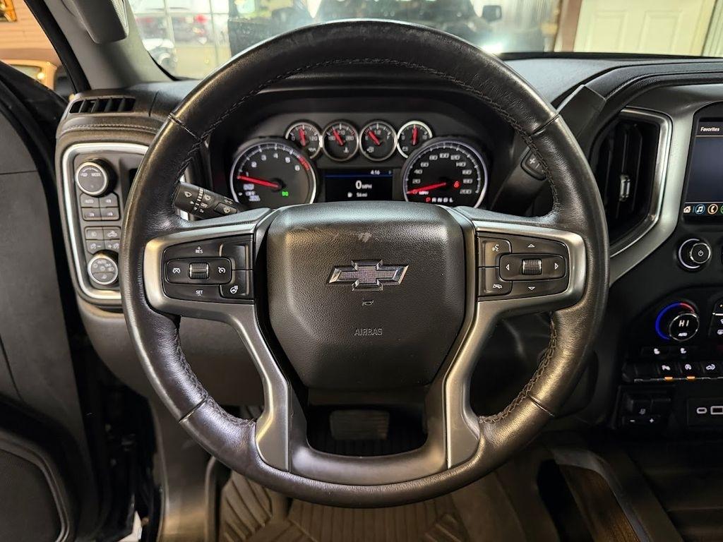 Chevrolet Silverado 1500 LT Trail Boss Crew Cab 4WD 2021