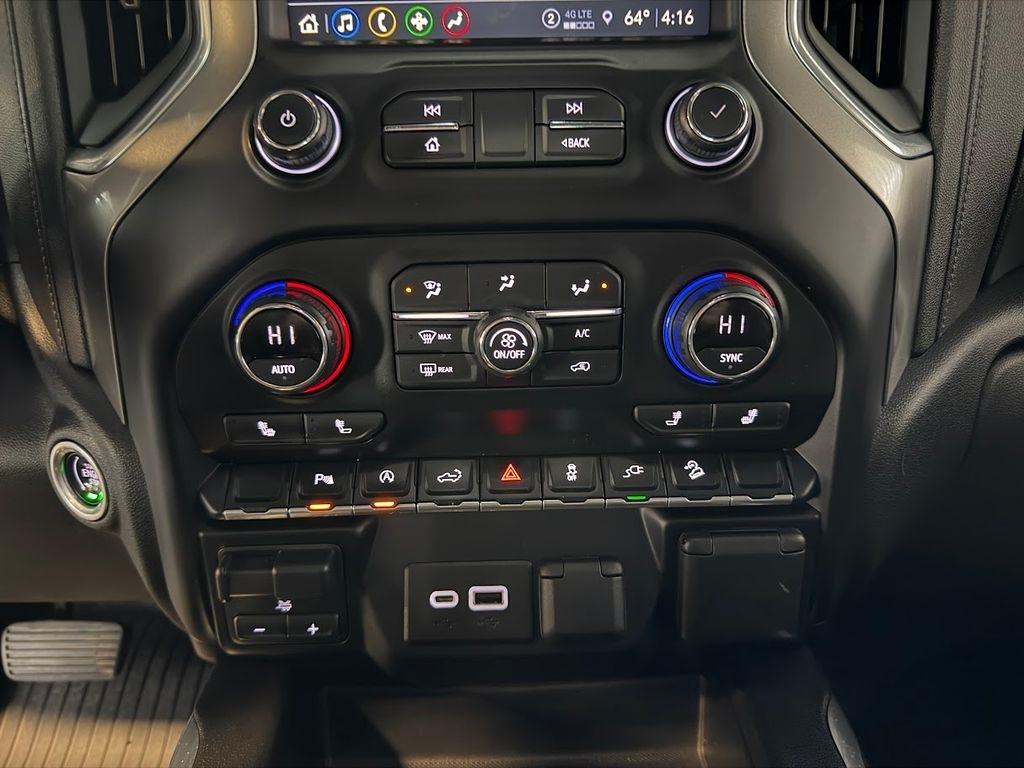 Chevrolet Silverado 1500 LT Trail Boss Crew Cab 4WD 2021