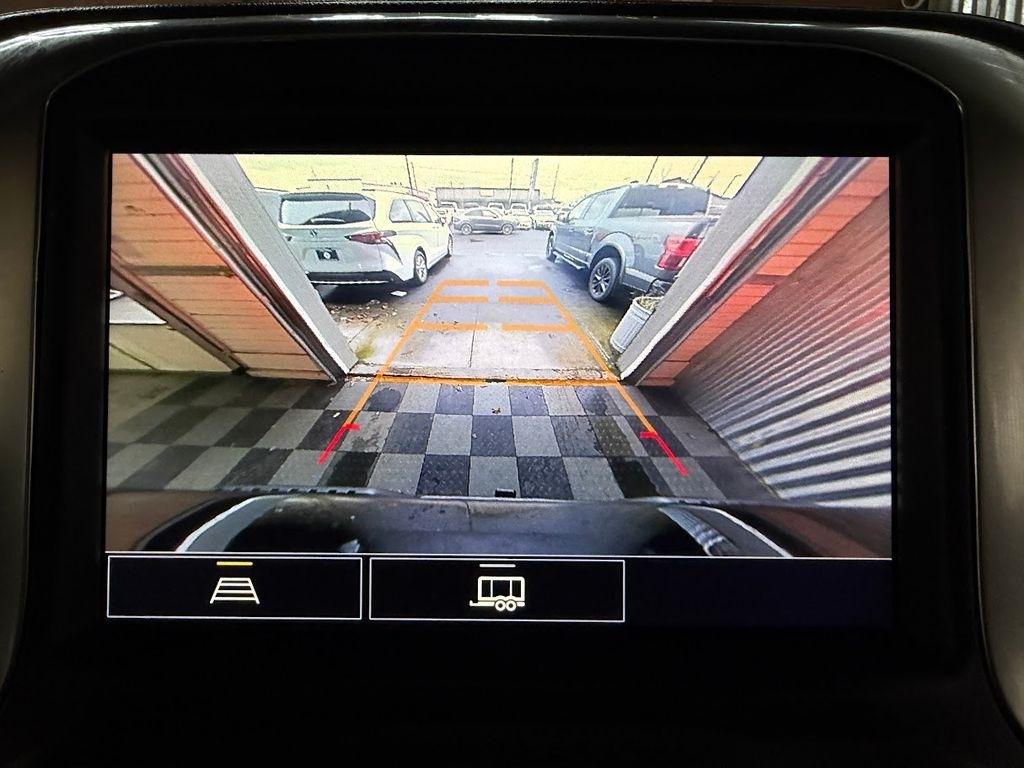 Chevrolet Silverado 1500 LT Trail Boss Crew Cab 4WD 2021