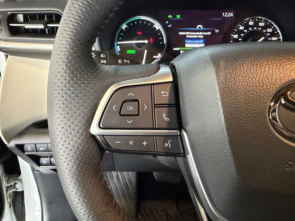 Toyota Sienna Limited 7-Passenger AWD 2024