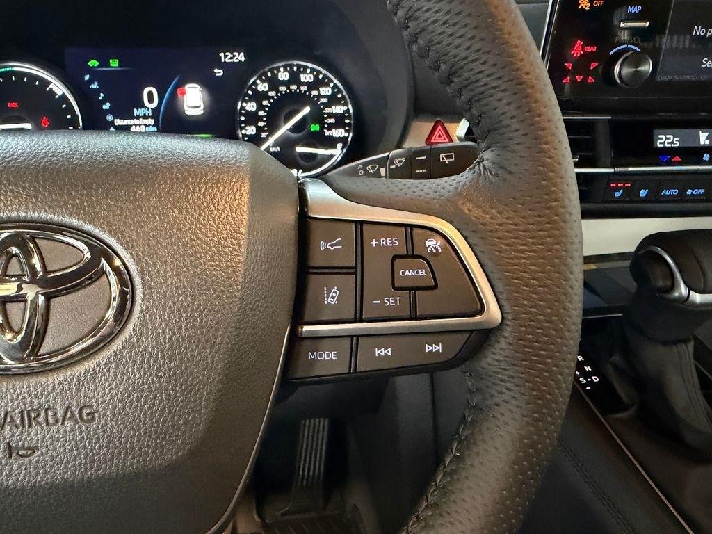 Toyota Sienna Limited 7-Passenger AWD 2024