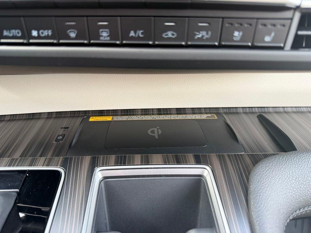 Toyota Sienna Limited 7-Passenger AWD 2024