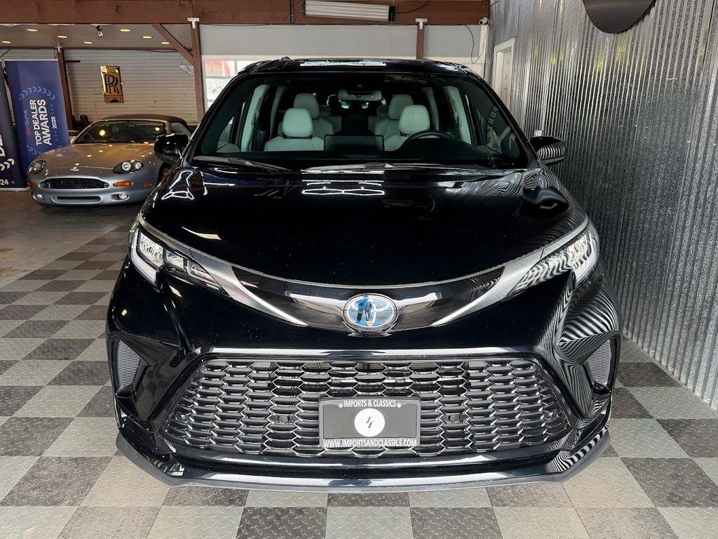 Toyota Sienna XSE 7-Passenger 2022