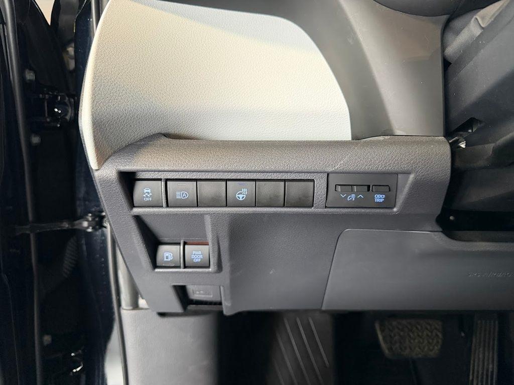 Toyota Sienna XSE 7-Passenger 2022
