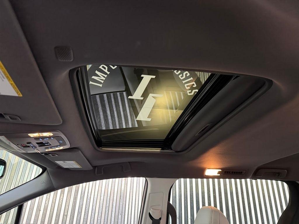 Toyota Sienna XSE 7-Passenger 2022