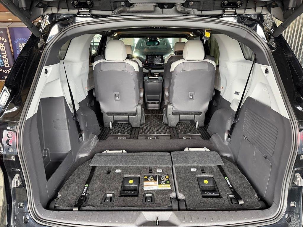 Toyota Sienna XSE 7-Passenger 2022