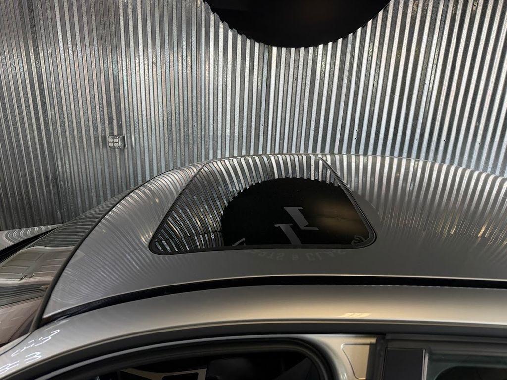 BMW 3-Series 325xi Sedan 2006