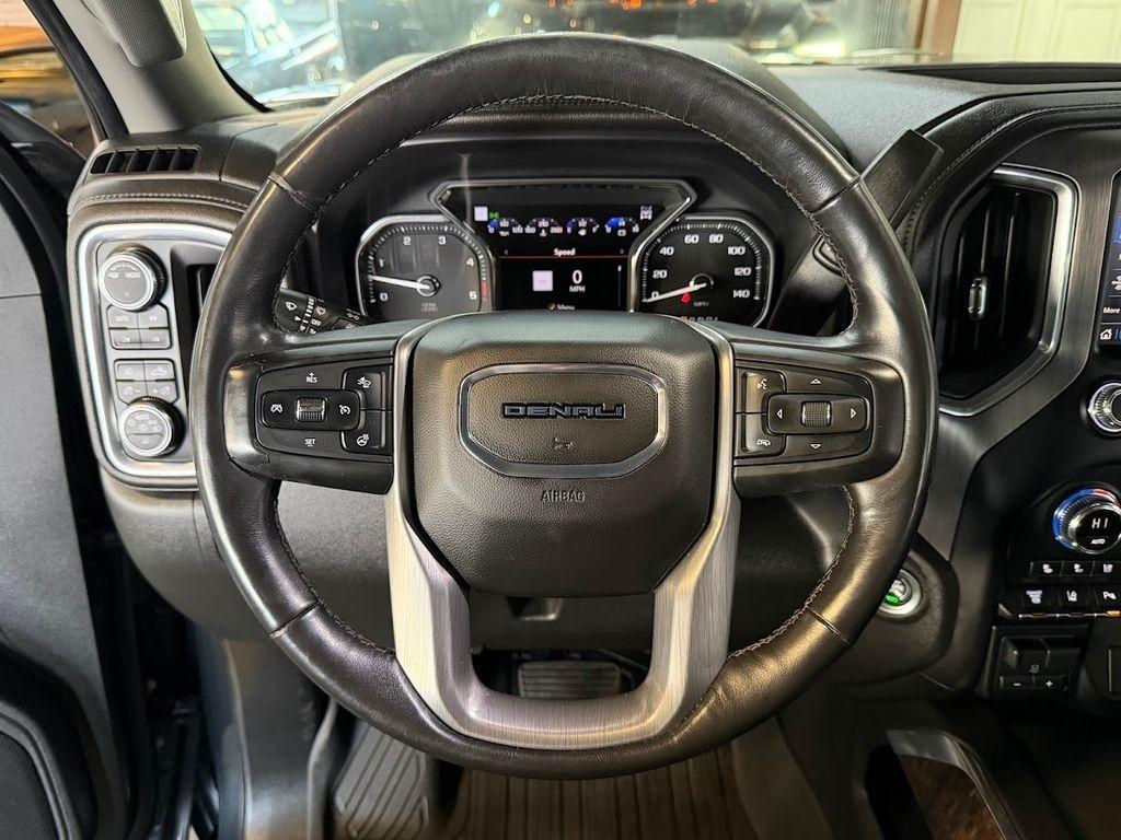 GMC Sierra 2500HD Denali Crew Cab 4WD 2020