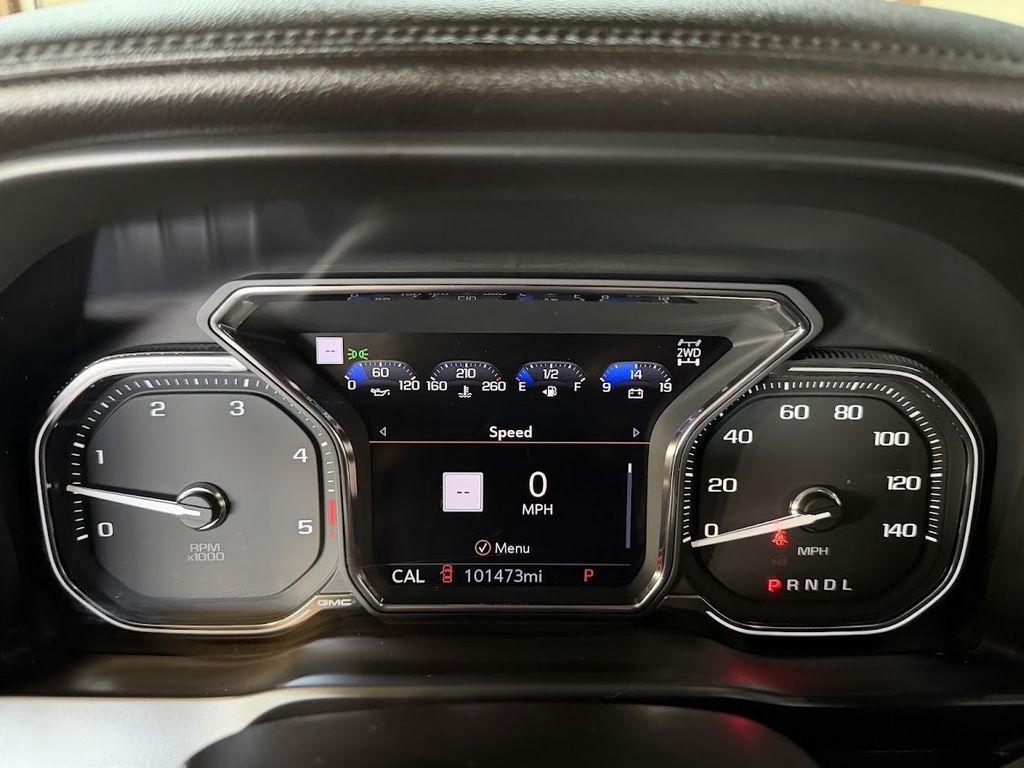 GMC Sierra 2500HD Denali Crew Cab 4WD 2020