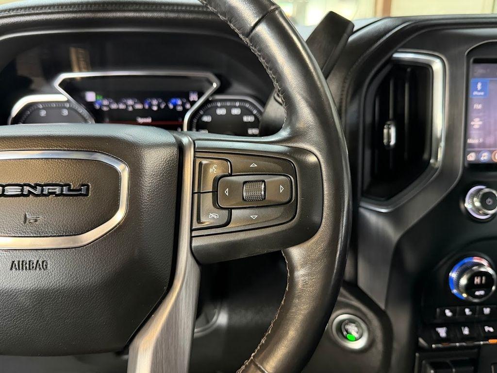 GMC Sierra 2500HD Denali Crew Cab 4WD 2020