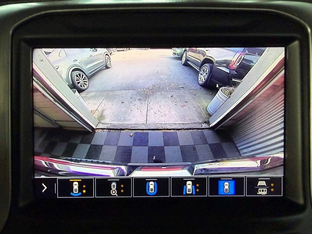 GMC Sierra 2500HD Denali Crew Cab 4WD 2020