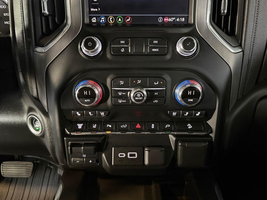 GMC Sierra 2500HD Denali Crew Cab 4WD 2020