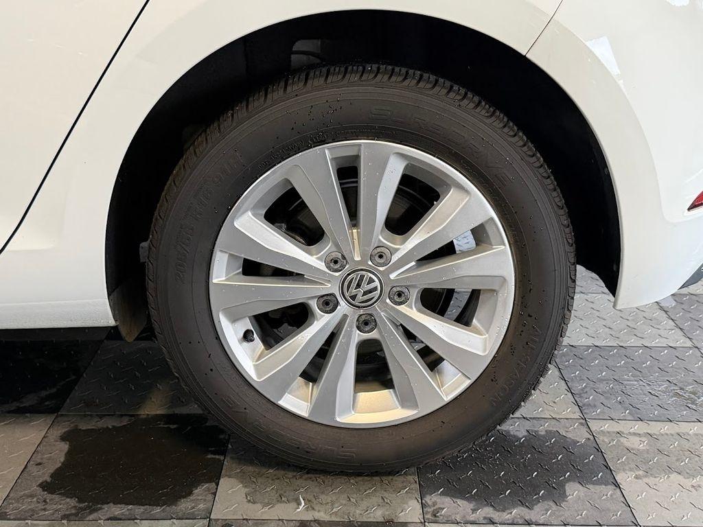 Volkswagen Golf TSI 8A 2021