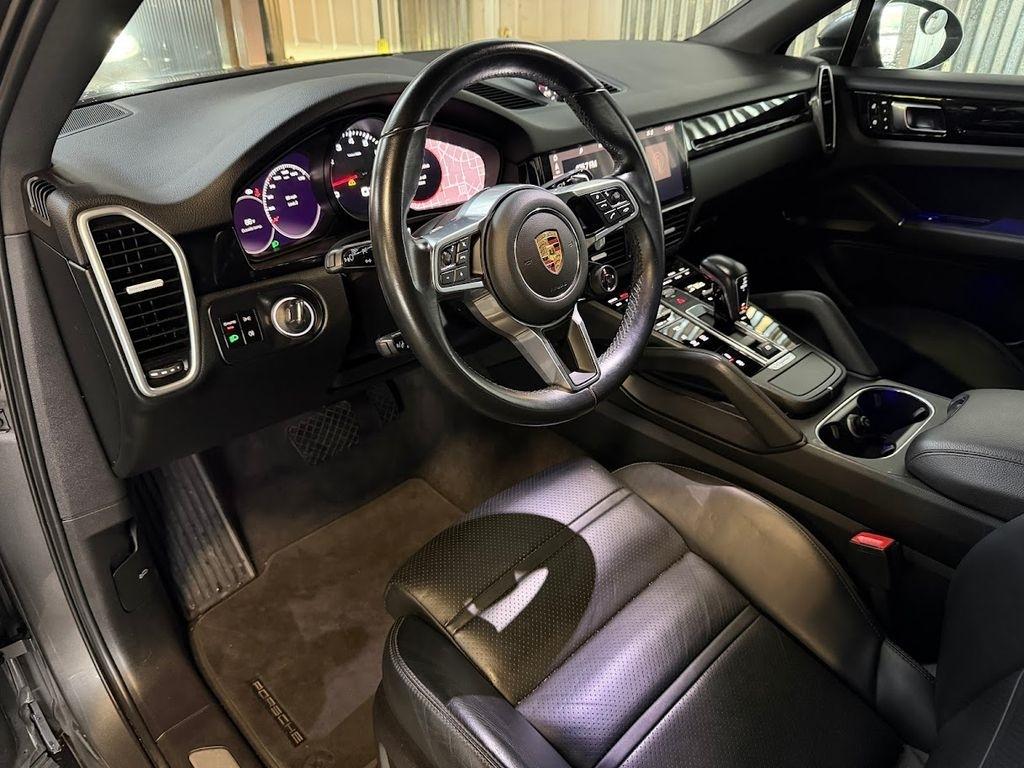 Porsche Cayenne Coupe 2021